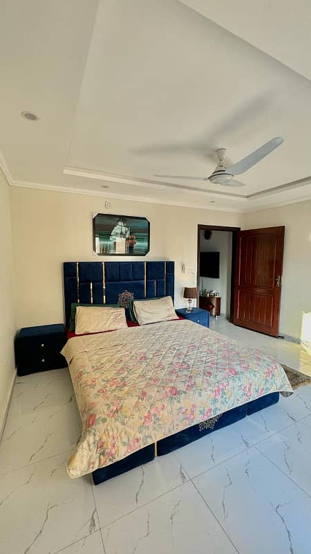 per day Fully Furnished flat for rent 7