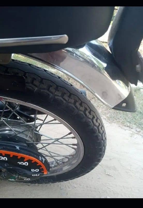 Honda 125  far sall koi km ni honawal ejen ok ha 0