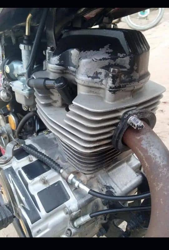 Honda 125  far sall koi km ni honawal ejen ok ha 8