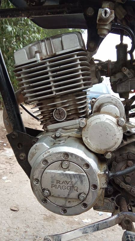 Ravi 125 Built / Bullet (exchange) Honda 125 4