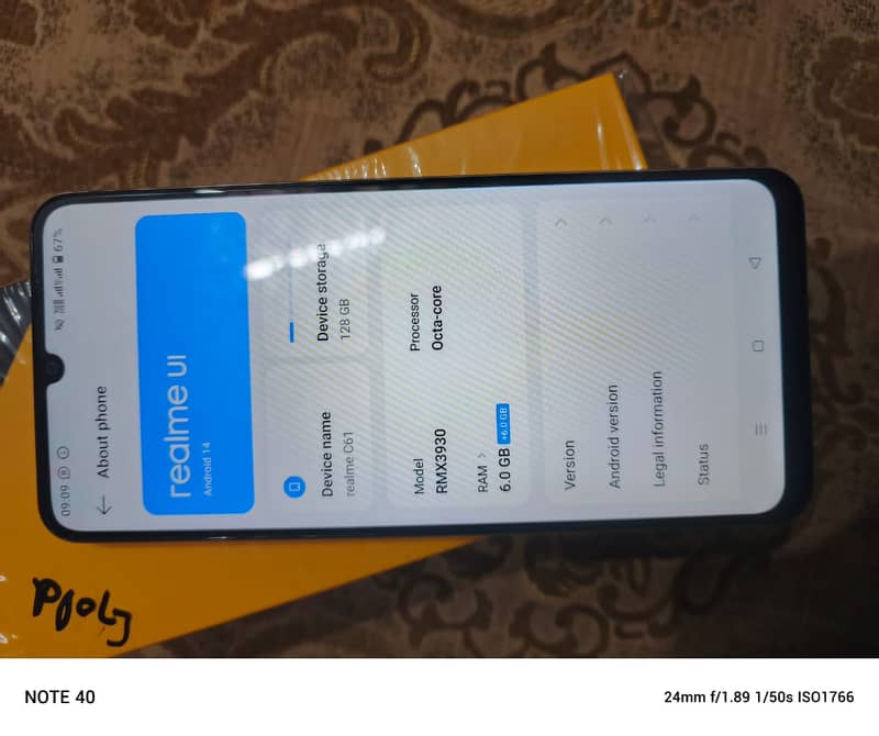 Realme C61 0