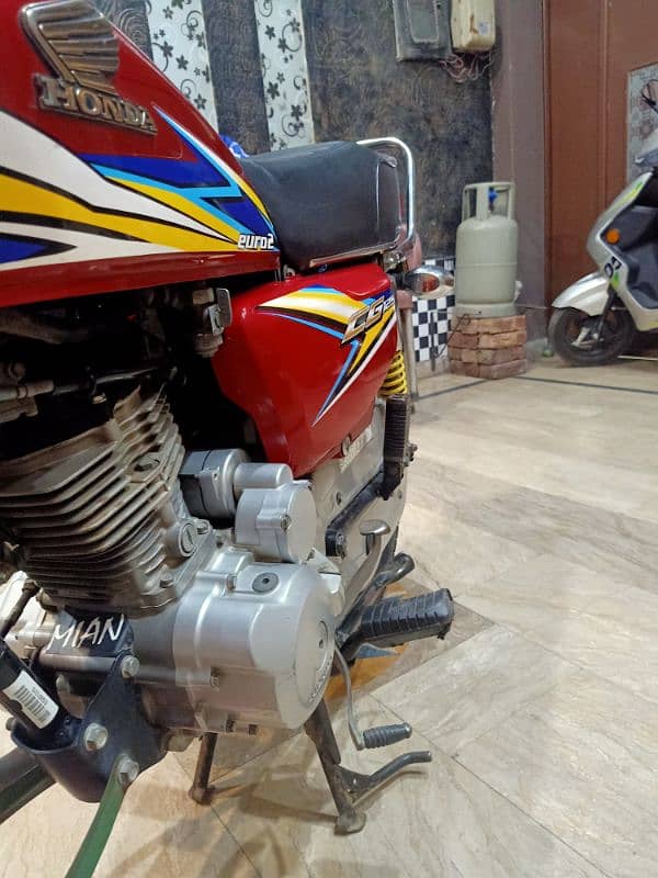 Self Start Honda 125 lush Condition 12