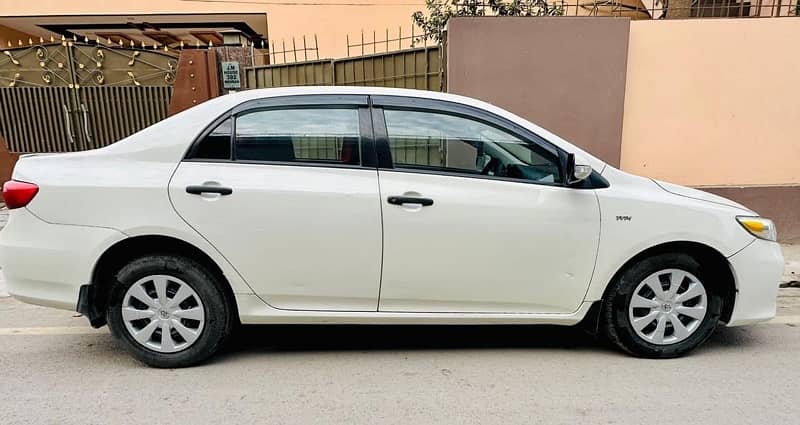 Toyota Corolla XLI 2012 1