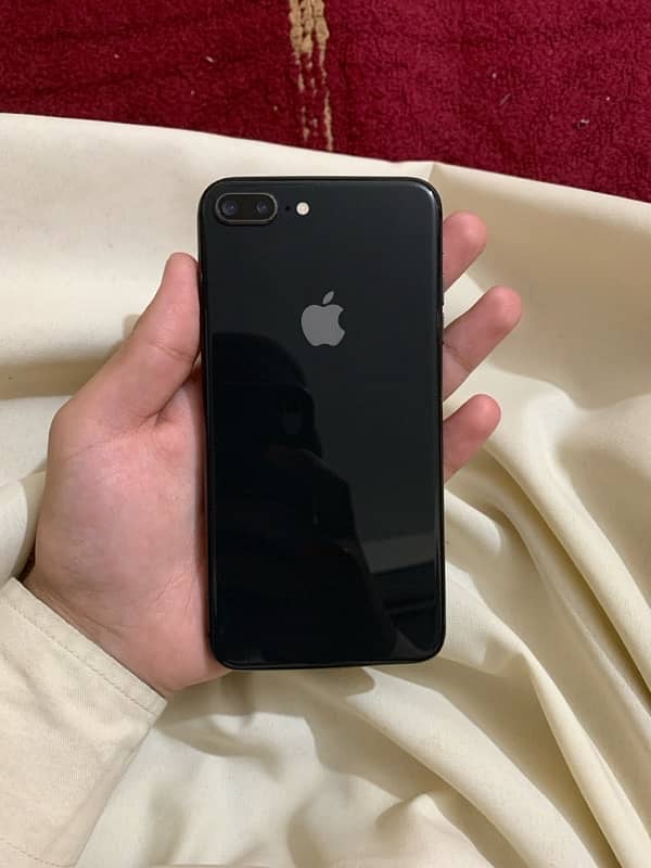 iphone 8plus 64gb,Ufone sim is working in affordable price 3