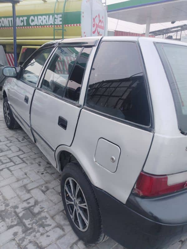 Suzuki Cultus VXR 2000 3