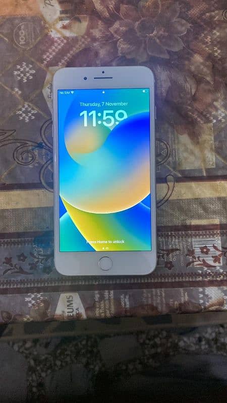 I phone 8 plus jv 64 gb 0