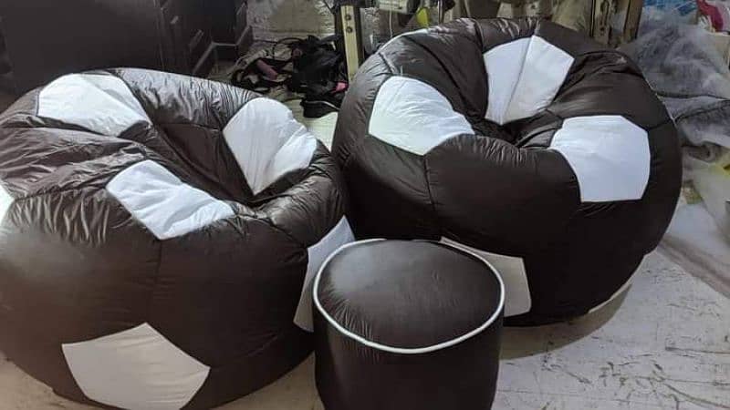 premium and luxurious parachute and leather bean bags 4