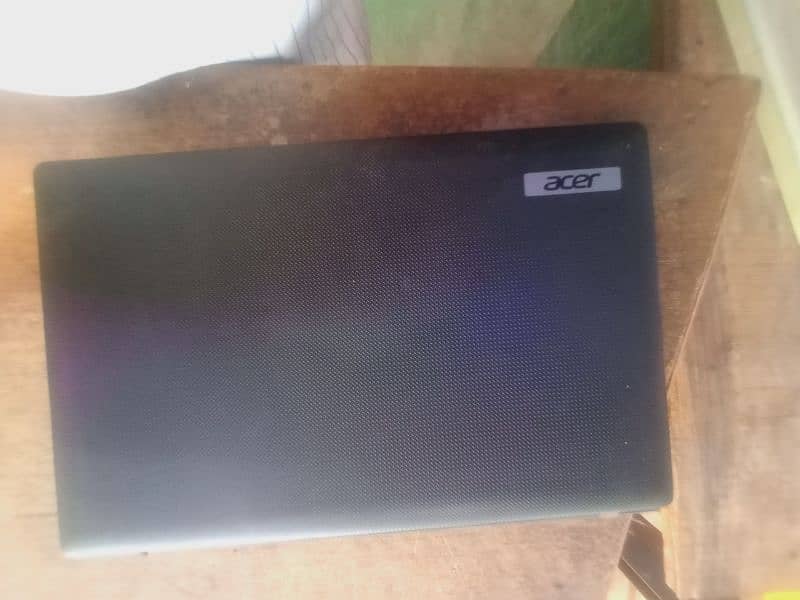 Acer laptop good for online working core i3 4Gb 160 10