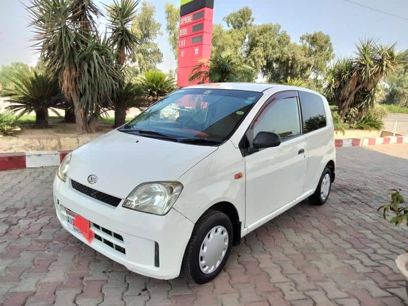 Daihatsu Mira 2011 0