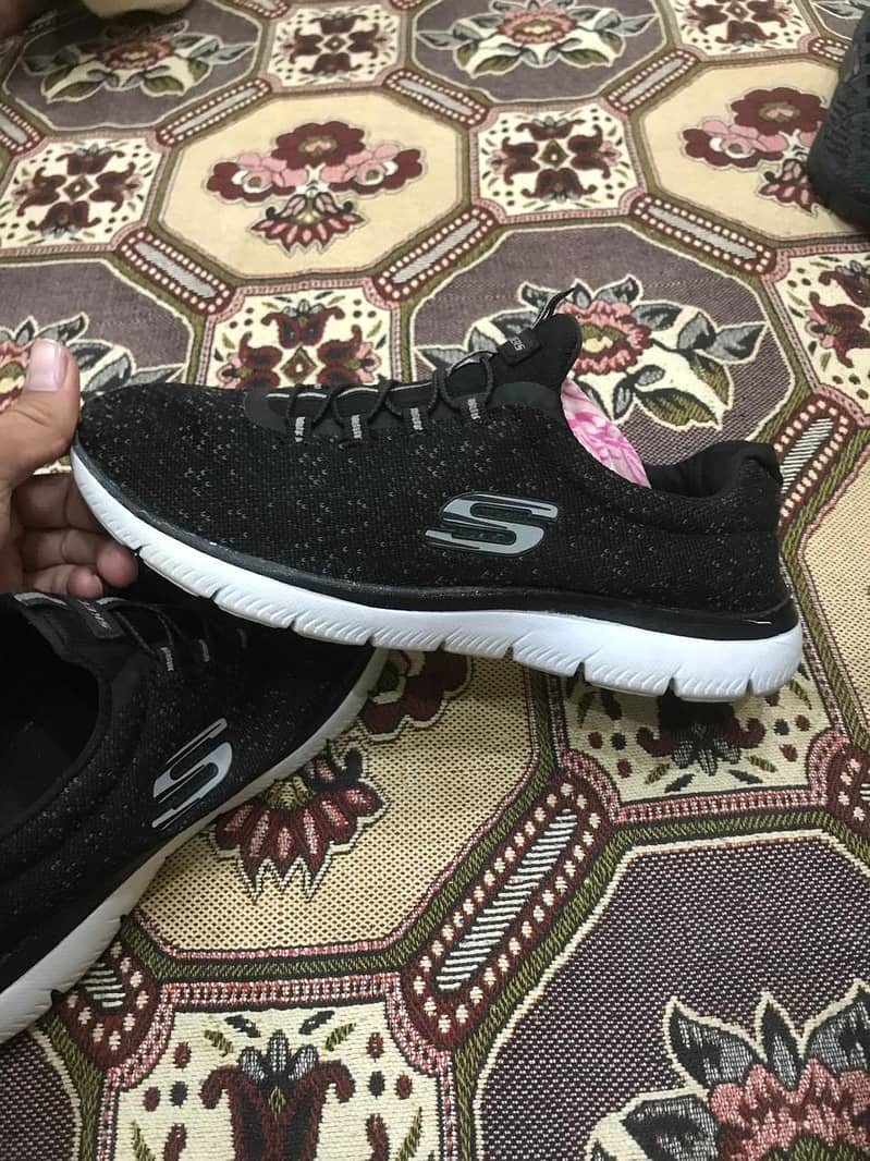 sketcher shoes 0