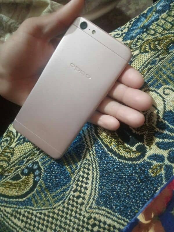 oppo A57 0