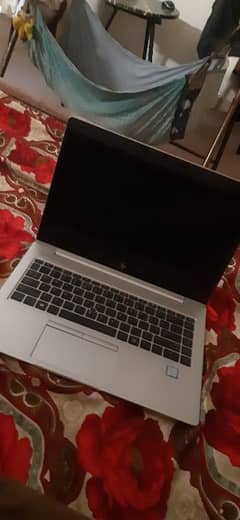 HP Elitebook 840 G5 | i5 8gen