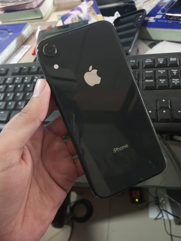 iphone xr 64gb factory unlock 1