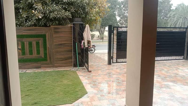 1 Kanal House For Rent In Bahria Town Lahore 3