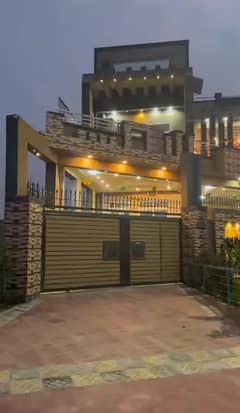 600 Squre Yard House Available For Sale Block B Faisal Town F 18