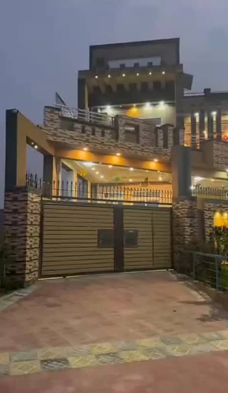 600 Squre Yard House Available For Sale Block B Faisal Town F 18 0