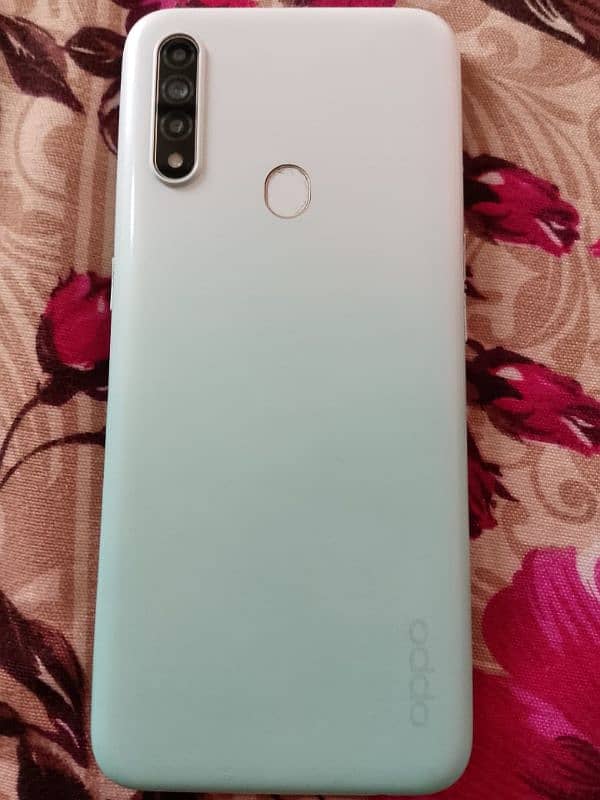 Oppo A31 4.128Gb 9