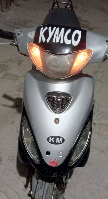 KYMCO Scooty for sale 2