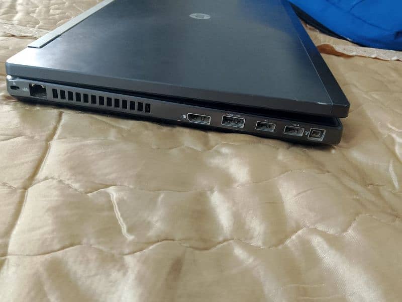 HP laptop core I 5 second generation 4