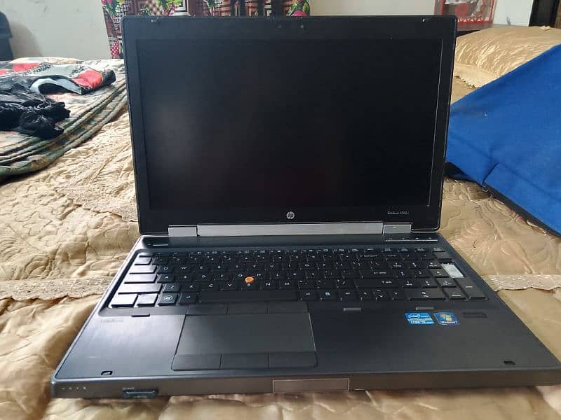 HP laptop core I 5 second generation 6