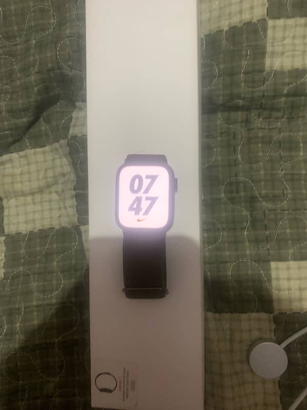 Apple watch series 7 2