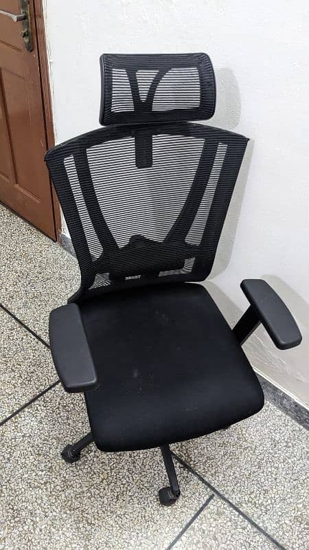 Executive Chair for office and home use 5