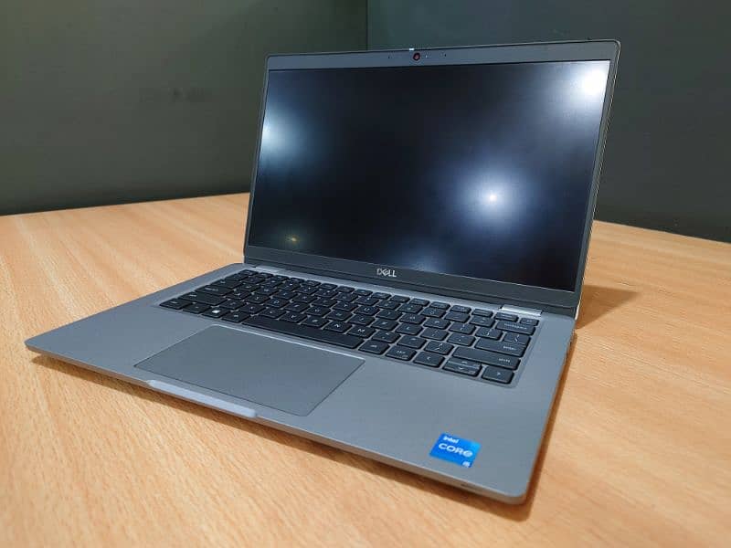 Dell Latitude 5330 i5 12th generation 0