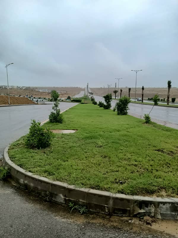 2000 SQ YARDS FARM HOUSE PLOT FOR SALE | Luxury Living with Prime Location & High Investment Potential | PRECINCT-48 Bahria Town Karachi. 1