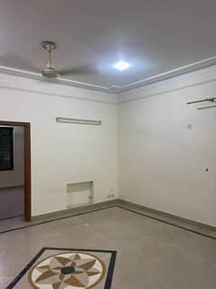 1 Kanal Outclass Upper Portion Lower Lock Available For Rent In Punjab Govt employees Society Lahore 0