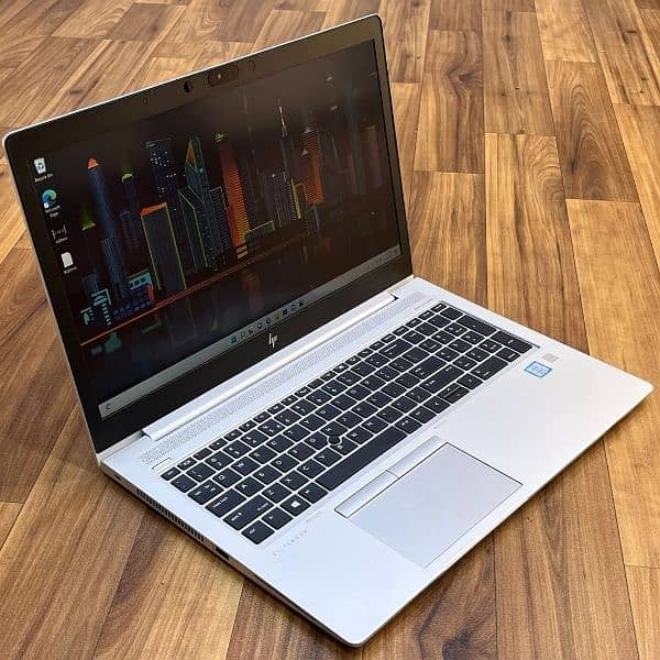 Gaming • HP Elitebook G6 • i5 8th • 2GB Graphic Card • 15.6" Display 1