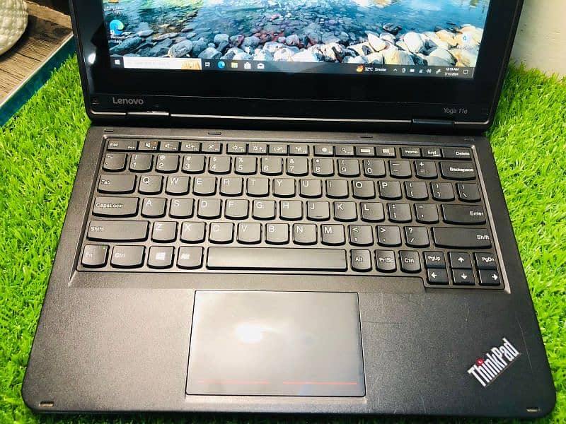 Lenovo yoga 360 touch screen laptop 4