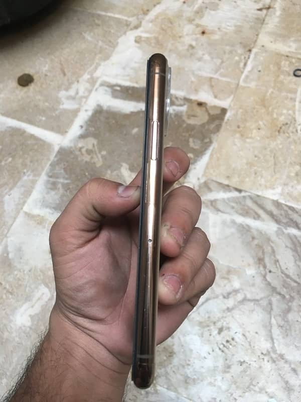 iPhone 11pro 64gb non pta 3