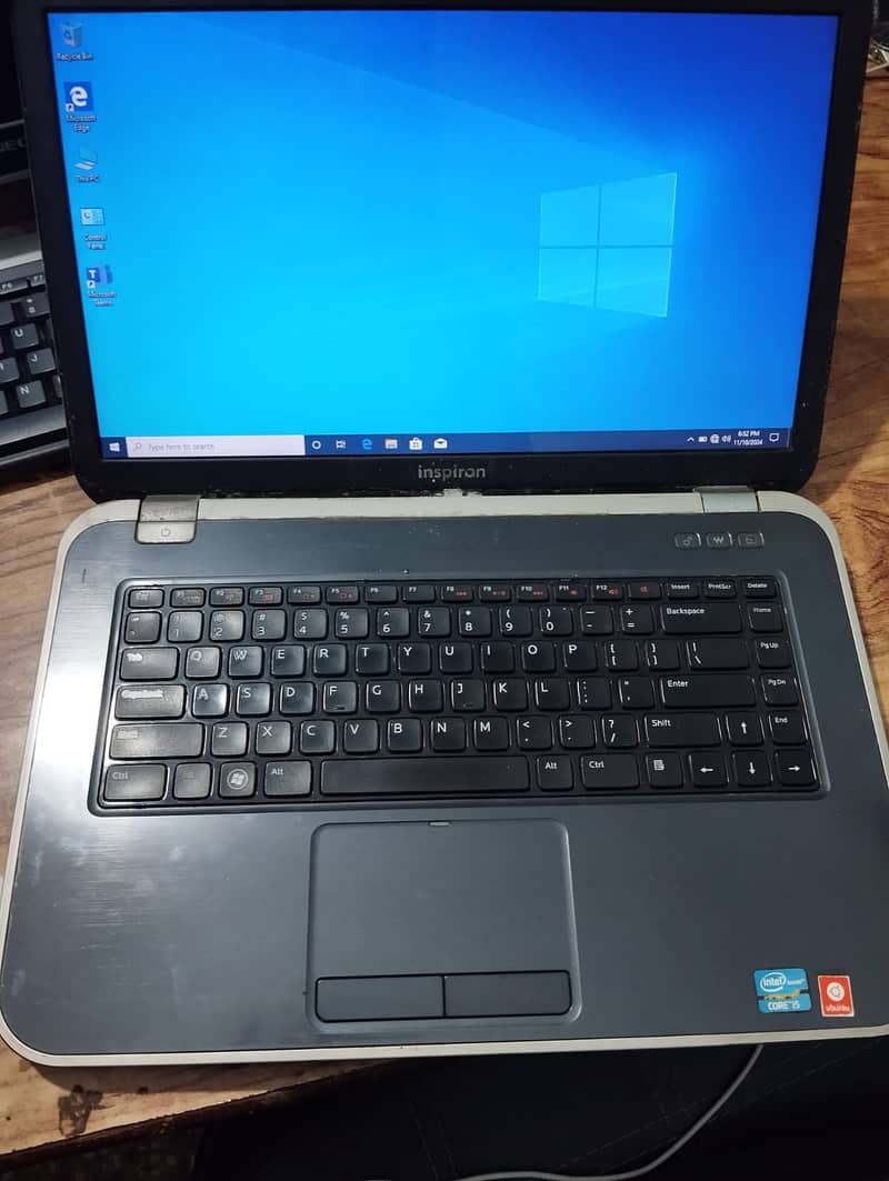 High-Performance Laptop for Sale – Great Condition, Ready to Go! 3