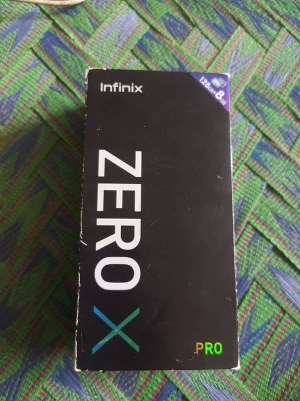 Infinix zero X pro 8+128 in light blue colour with original Charger 6