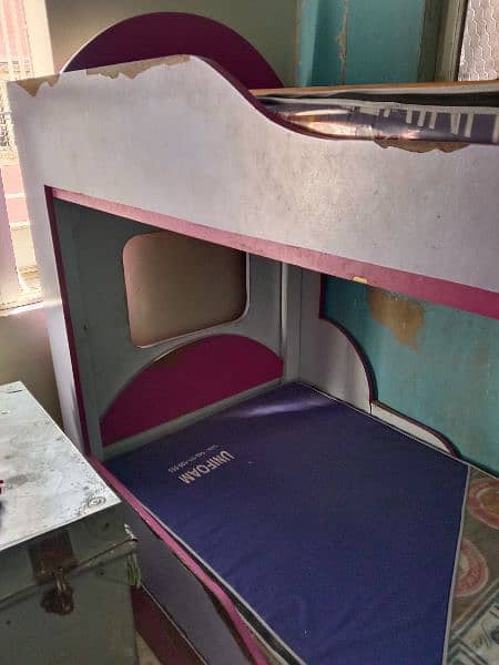 kids bed sell 0