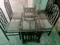 Dining table for sale