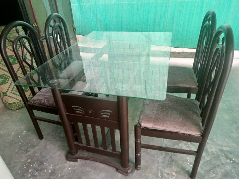 Dining table for sale 2