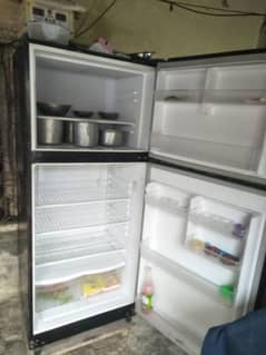 Singer fridge