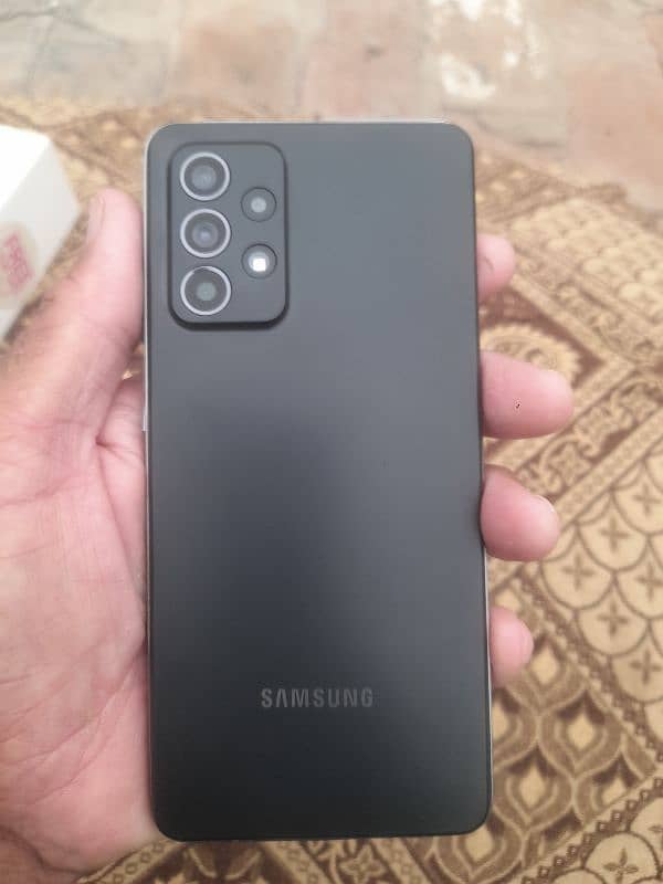 Samsung A52.8gb ram 128 gb memory with box 1