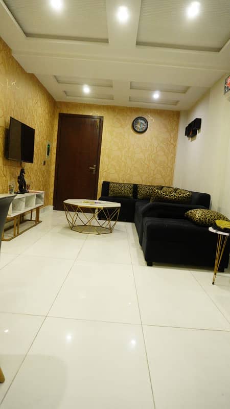 Furnish luxury apartment short stay for rent at bahria town lahore 5