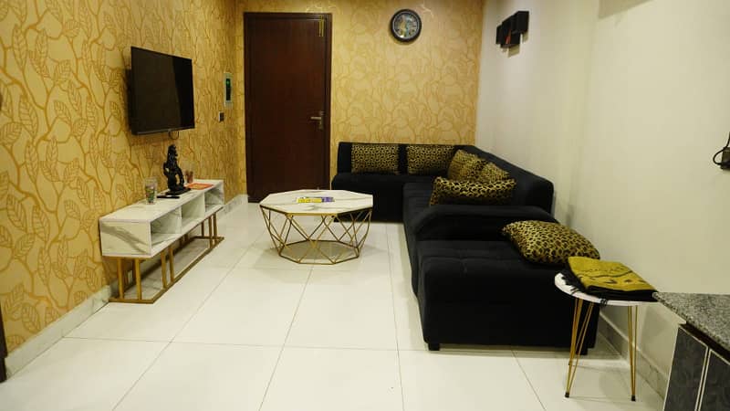 Furnish luxury apartment short stay for rent at bahria town lahore 9