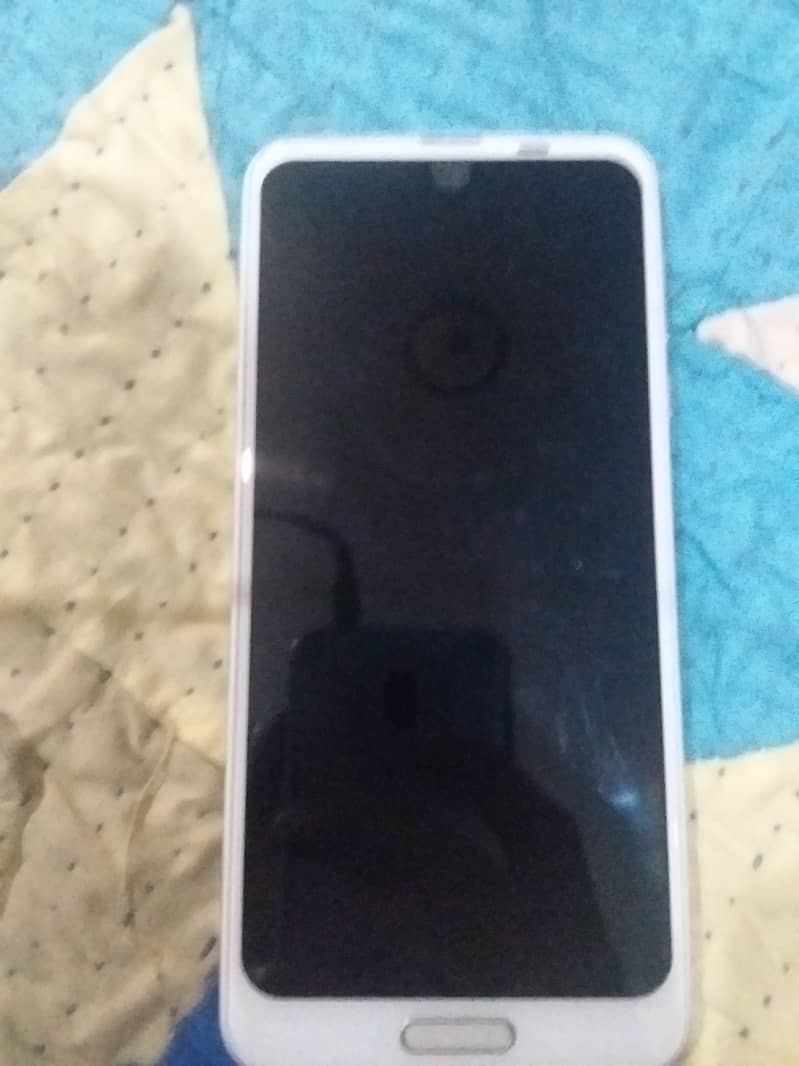 Sharp Aquos r2 Non pta fresh 2