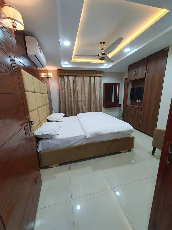 Furnish luxury apartment short stay for rent at bahria town lahore 0