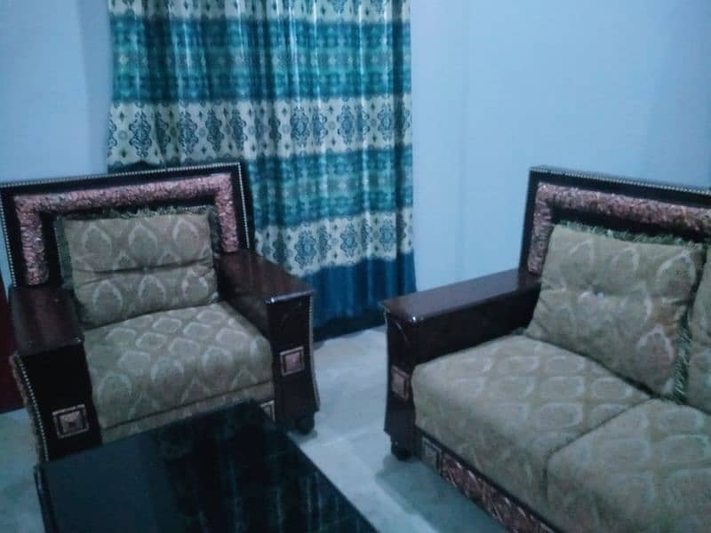 used sofa set with set table 03001388839 1