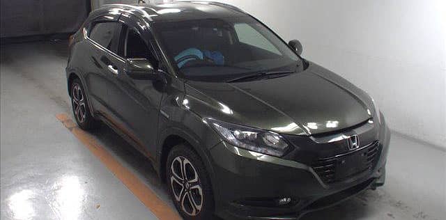 Honda Vezel 2015 Z Package - Family Car 9