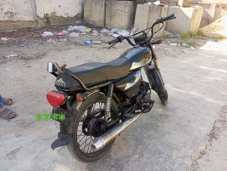 unique 2009 bike in good condition 2