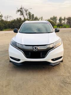 Honda Vezel 2016