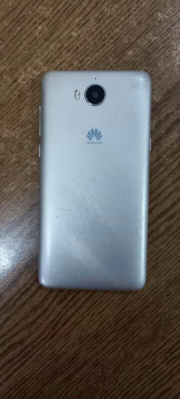 Huawei Y15 3