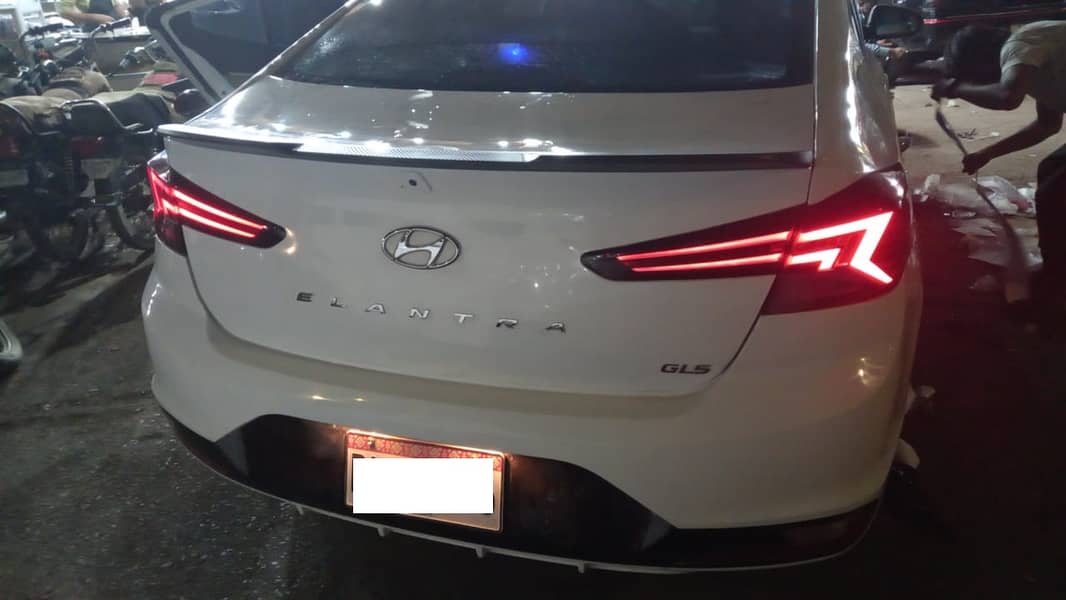 Hyundai Elantra 2022 2.0 GLS 12