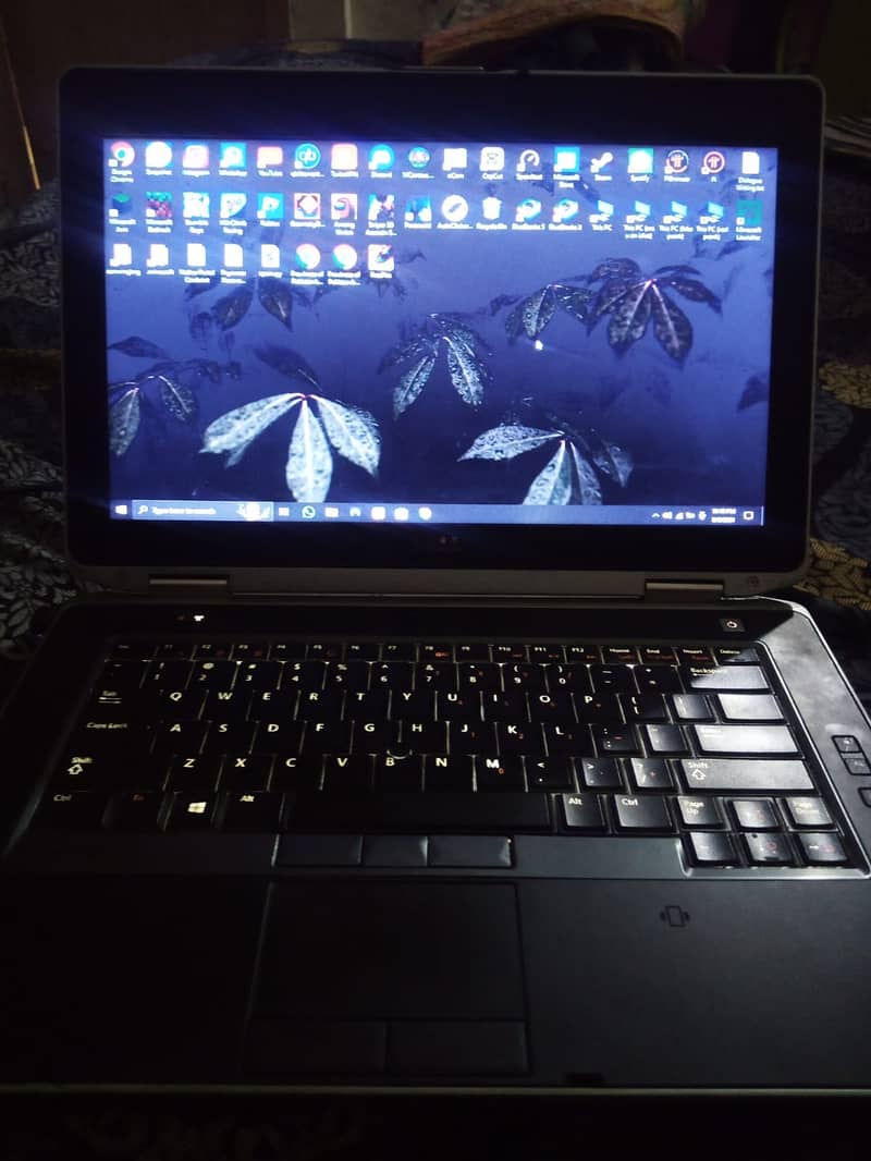 Laptop Dell Latitude E6430 4